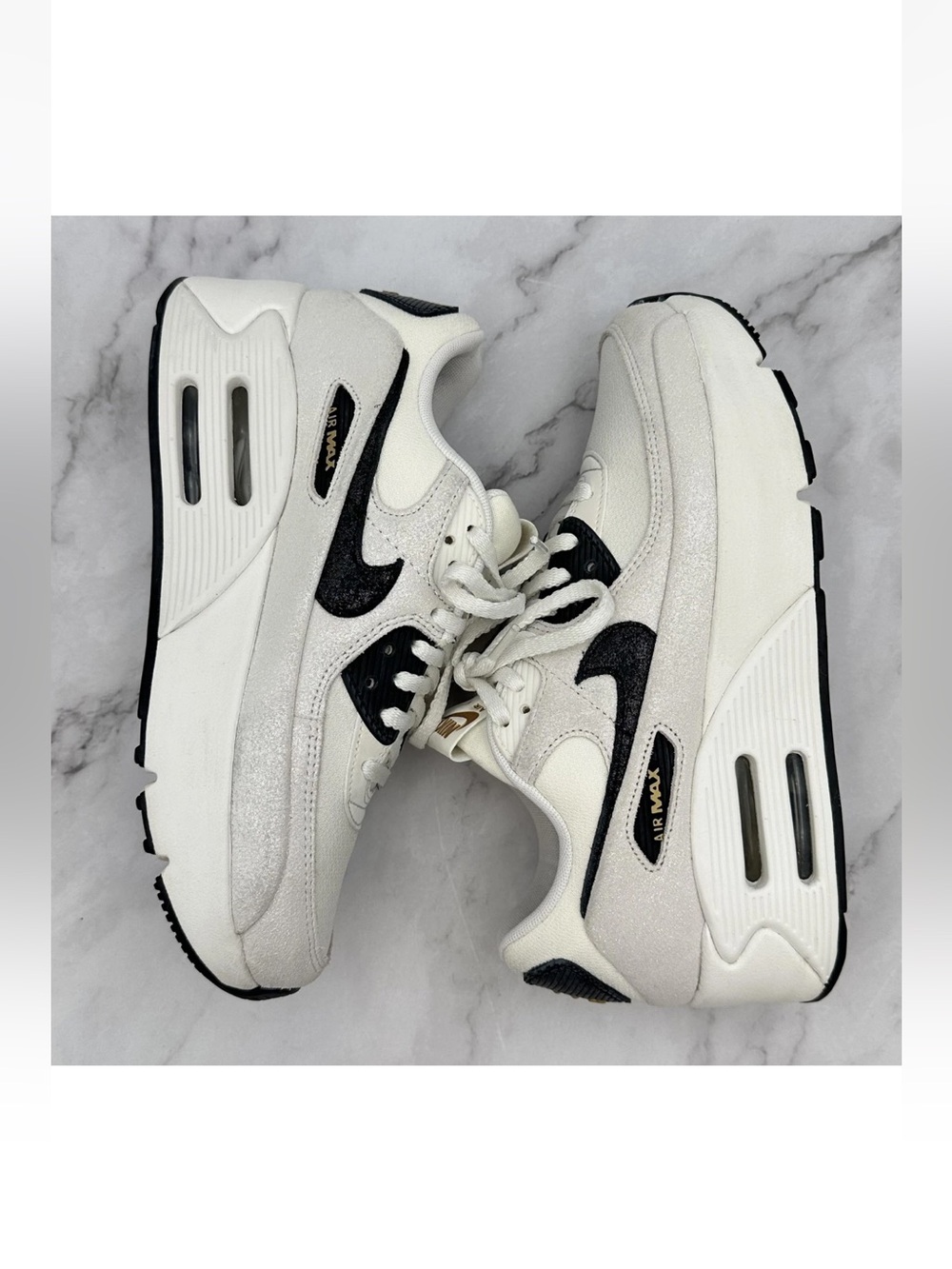 Nike Air Max 90 LV8 Shoes Womens Size 8 White Black Suede Platform HQ3497-100 - Picture 6 of 13
